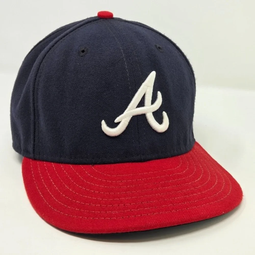 MLB Atlanta Braves On-Field Cap 59FIFTY Fitted New Era Navy/Red Hat‎